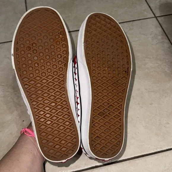 Disney X Vans Minnie Mouse Bow Vans - Picture 8 of 13